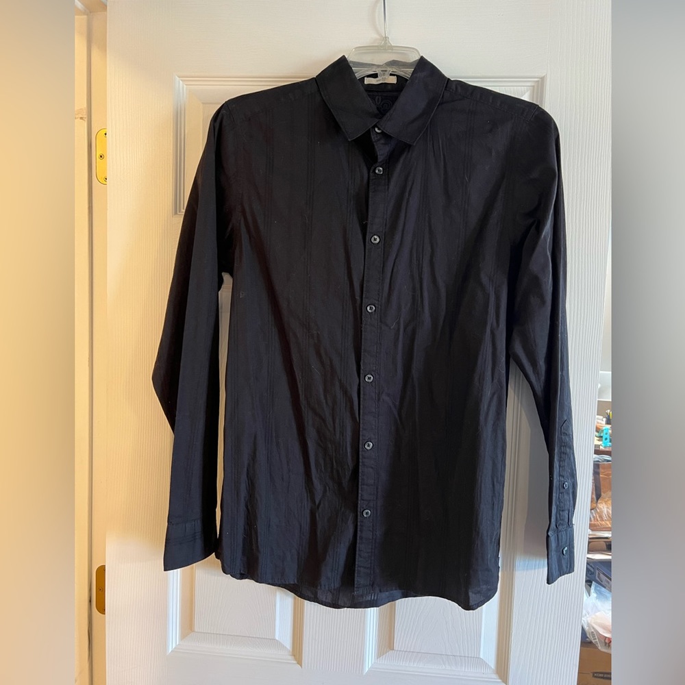 Old Navy Men’s Black Button Down Shirt. Size M.